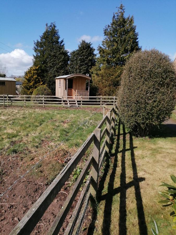 Lucker Mill Shepherds Huts 외부 사진